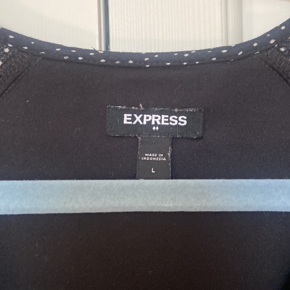 Sexy black dress, with middle slit and eyelet buttons - Picture 4 of 6